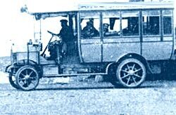 1908, capotta il “carrozzone passeggeri” Todi-Terni