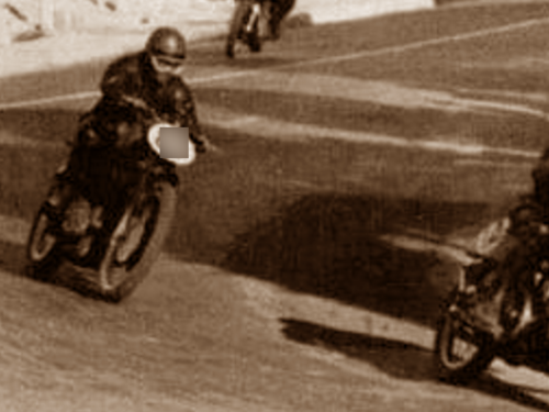 1954, Foligno: Mancini e Rotellini vincono il Circuito Motociclistico